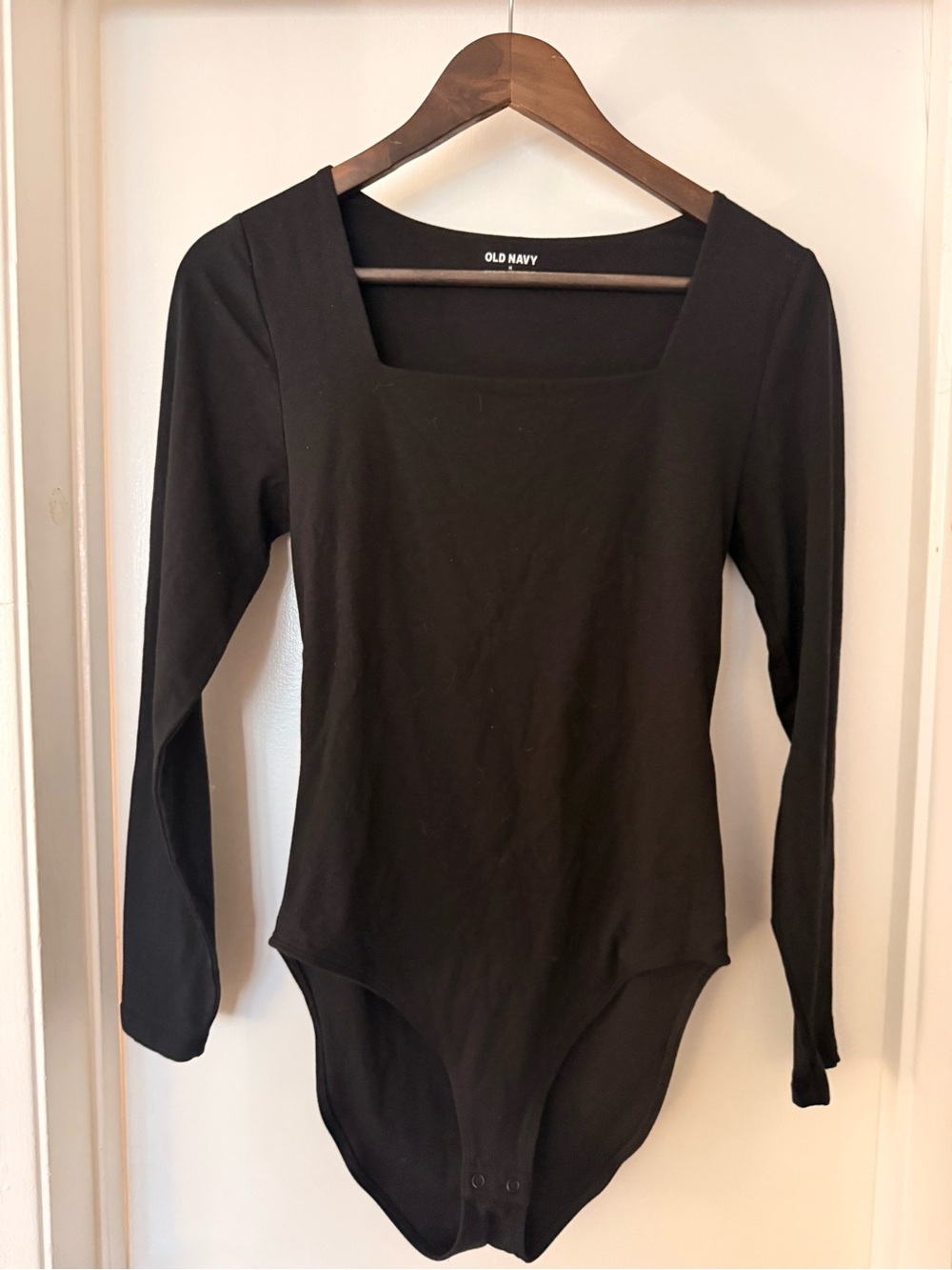 Old Navy Black Long-Sleeve Square Neck Bodysuit - Women's